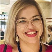 Imparto clases de apoyo escolar de diferentes materias tanto de primaria como ESO.